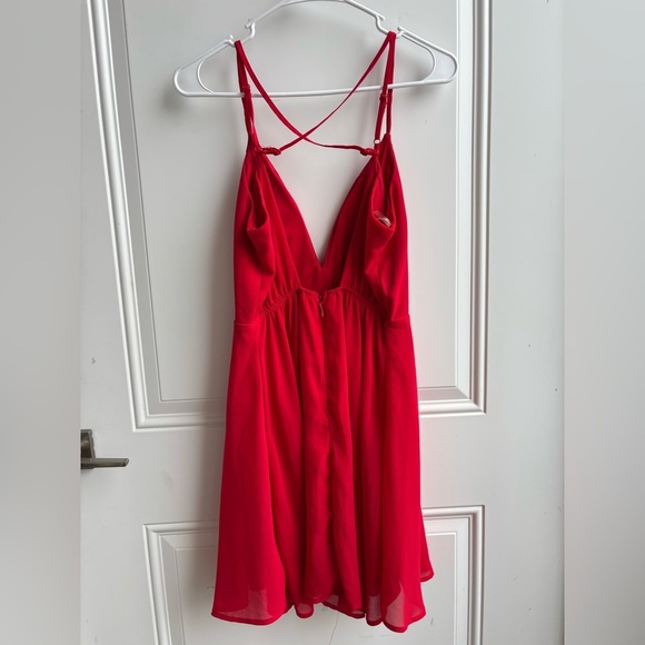 Charlotte Russe | The red Plunge | mini dress M - Picture 3 of 7